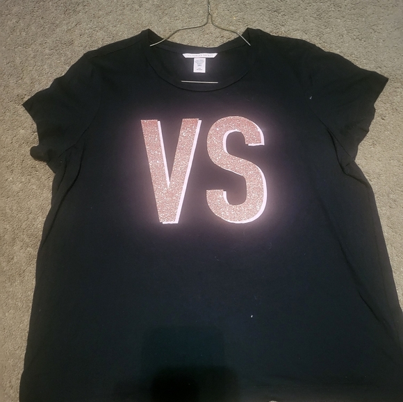 Victoria Secret t-shirt - Picture 5 of 5